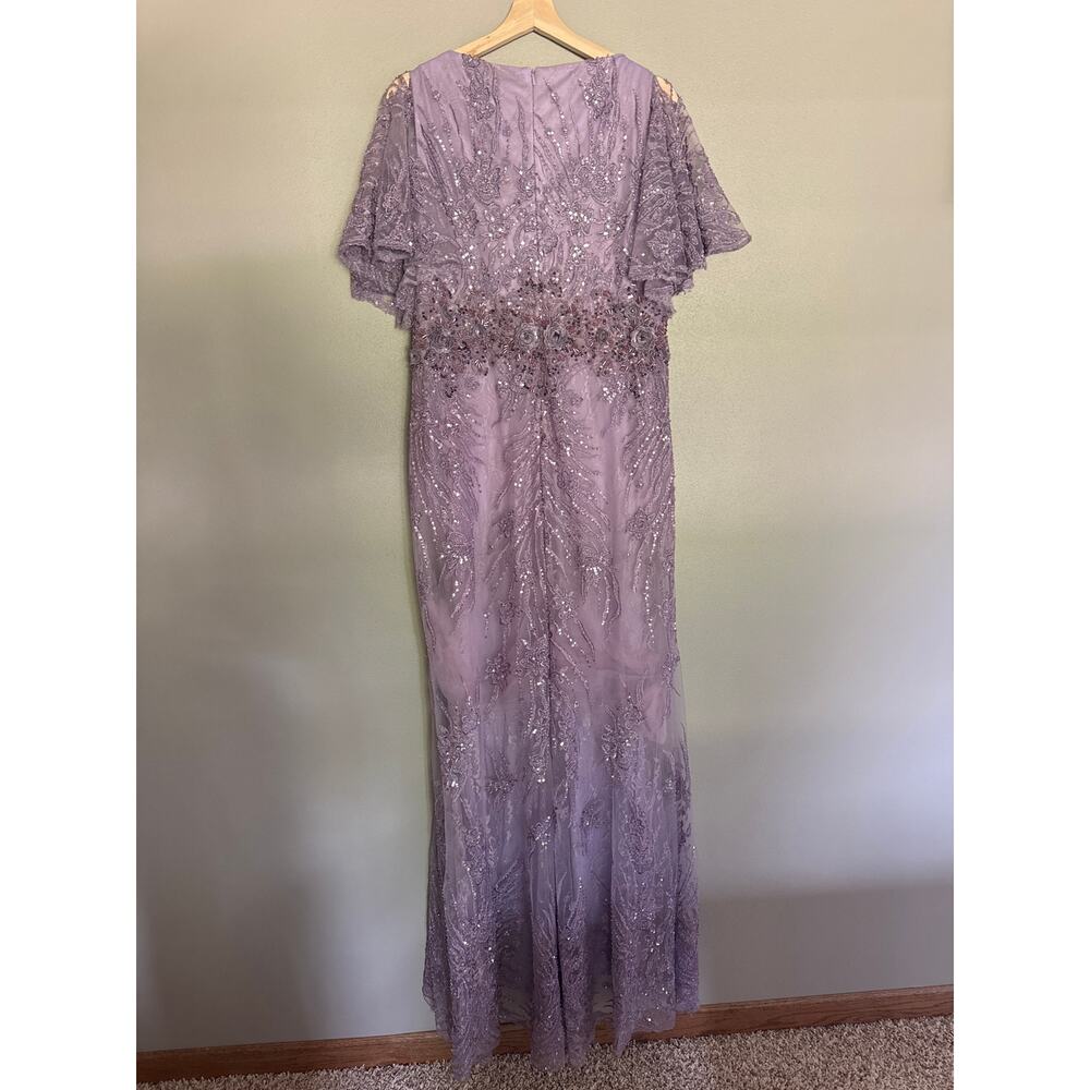 MAC DUGGAL Vintage Flutter Sleeve Evening Gown in Lilac Size 12 - Picture 8 of 11